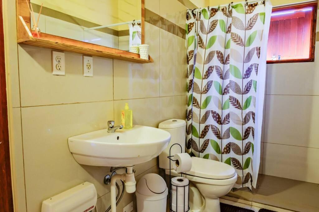 Iona'S Home: Vibrant 2Bedroom Home Near Willemstad Dış mekan fotoğraf