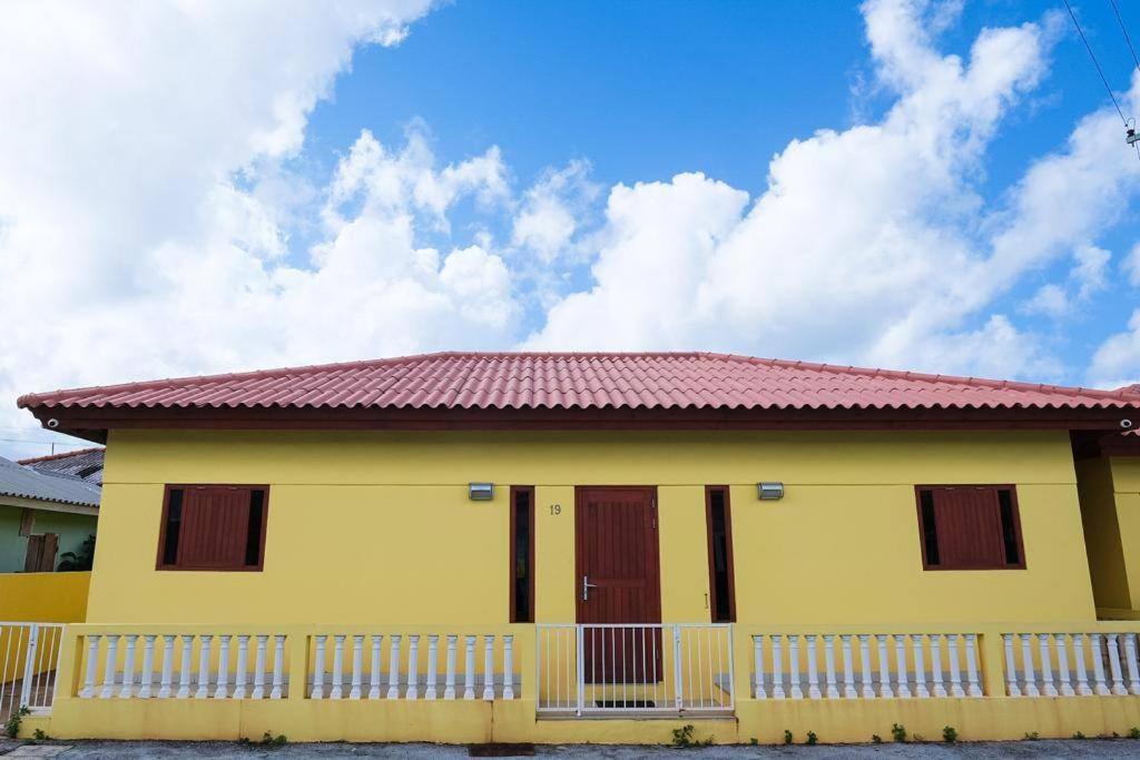 Iona'S Home: Vibrant 2Bedroom Home Near Willemstad Dış mekan fotoğraf